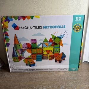 New MAGNA-TILES Metropolis 110-Piece Magnetic Construction Set, The ORIGINAL